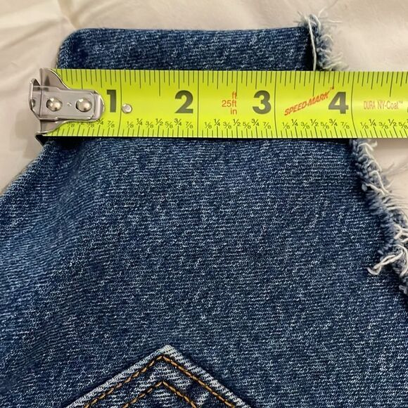 Levi's 501 Denim Cut-Off Blue Jean Shorts Womens Size 25 Button Fly - Picture 8 of 12